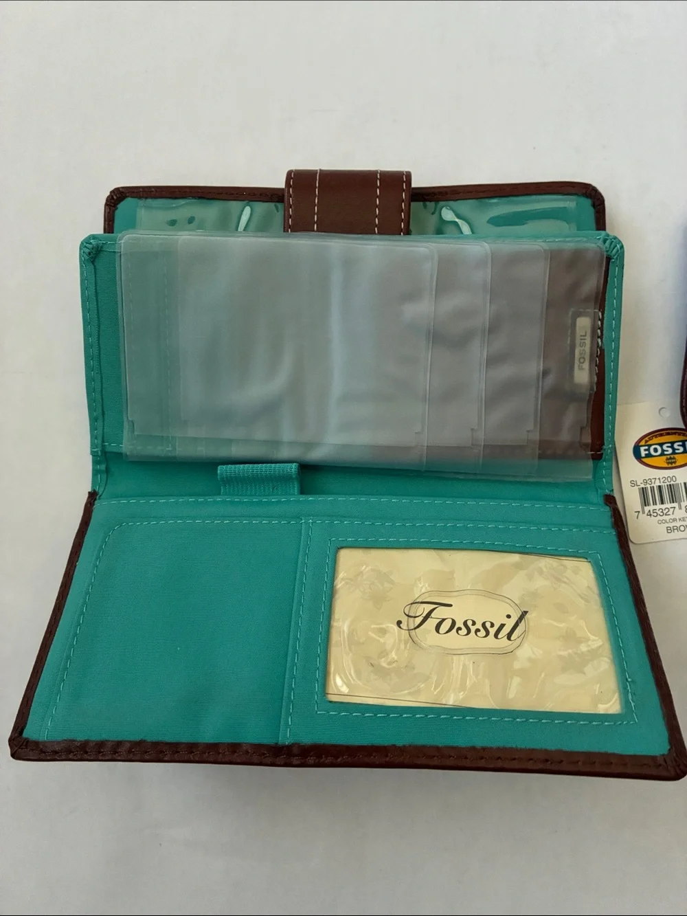 Fossil Brown Leather Wallet and Coin/Card Zip ID Pouch Set